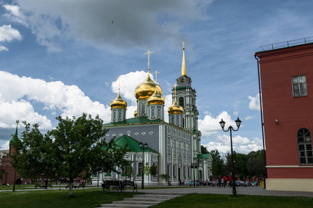乌斯别斯基大教堂和塔图拉克里姆林宫