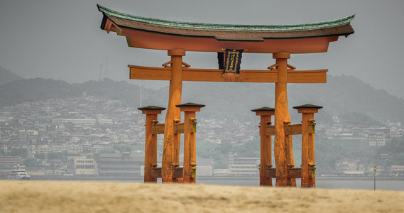 伟大牌坊宫岛图片
