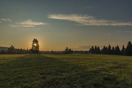 Slavkovsky 莱国家公园的夕阳