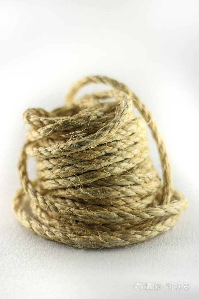 堆的孤立的白色背景上的绳子