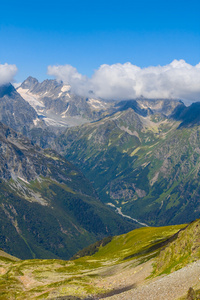 夏季高山景