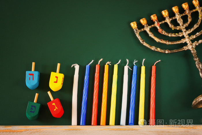 犹太节日光明节与甘露节的低调形象传统