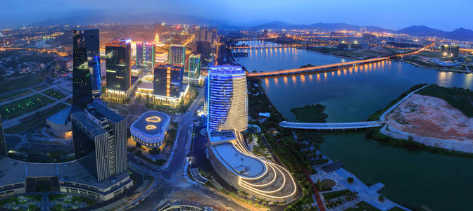 中国福建厦门杏林湾城市风光照片