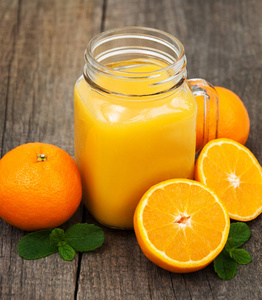 罐橙汁