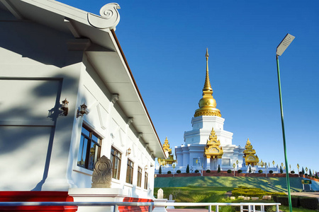 美丽的寺庙在泰国命名叫 笏 Santidham
