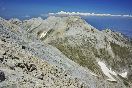 从维赫伦峰峰值 Kutelo 峰值，皮林山的全景图