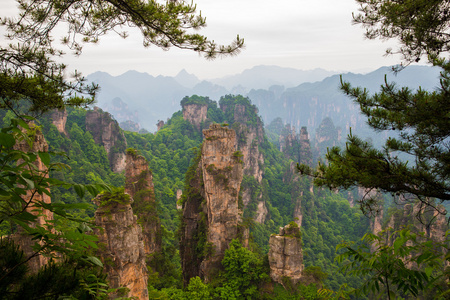 张家界国家公园，中国的山地景观