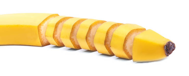 甜 多汁的热带切件黄香蕉，一个白色的背景上孤立。夏天 健康 营养 新鲜的概念。充满异国情调的维生素