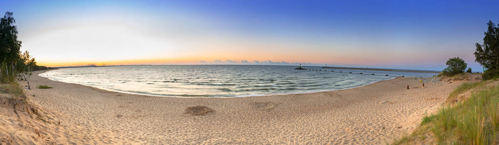 在波罗的海海滩全景图