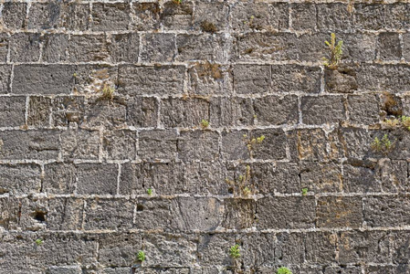 古老的石头墙质地粗糙