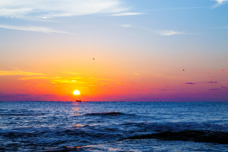 海上日出自驾图片