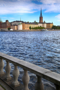 在斯德哥尔摩，瑞典格姆拉斯坦的观点