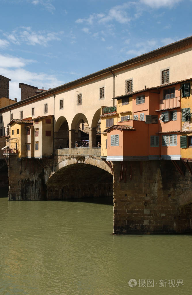 在意大利佛罗伦萨阿诺河上的老桥