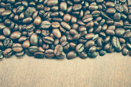 咖啡豆与滤波效果复古怀旧风格