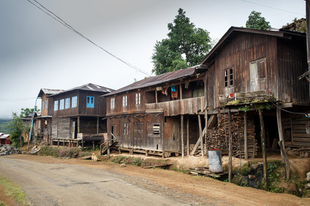 在缅甸的乡村村