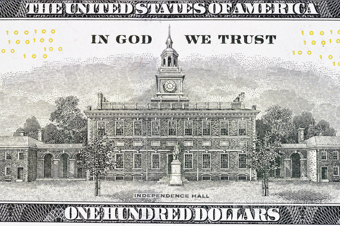 新美国100美元的钞票背面