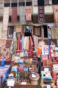 纺织品和地毯上户外用品市场图片