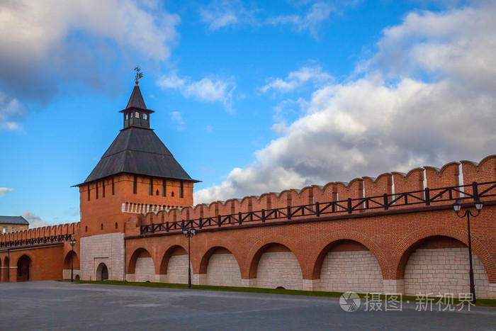 图拉克里姆林宫 在16 世纪的建筑的一座丰碑 堡垒墙和水门的塔 图拉市 俄罗斯照片 正版商用图片0db408 摄图新视界