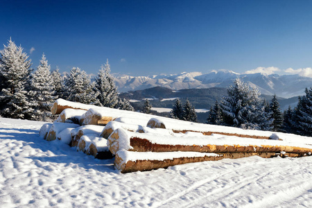 雪山景观