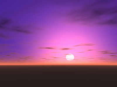 美丽的光芒美丽的日落,与天空中的紫色光芒照片