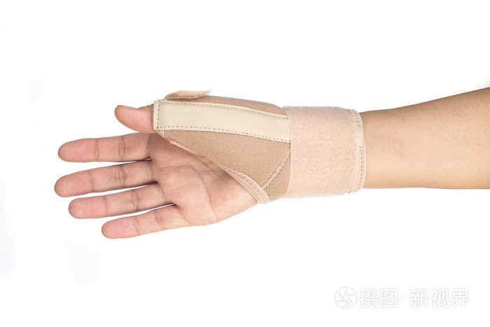 拇指手指用绷带包扎