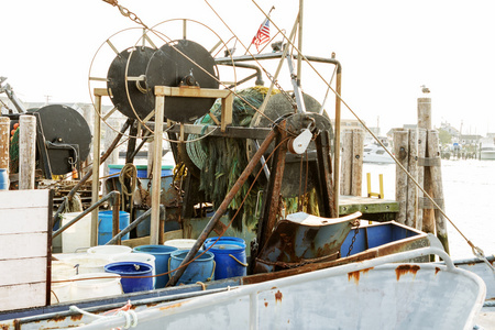 商业捕鱼船设备