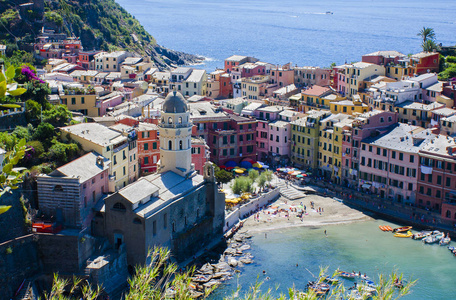 五渔村 Vernazza 渔村里