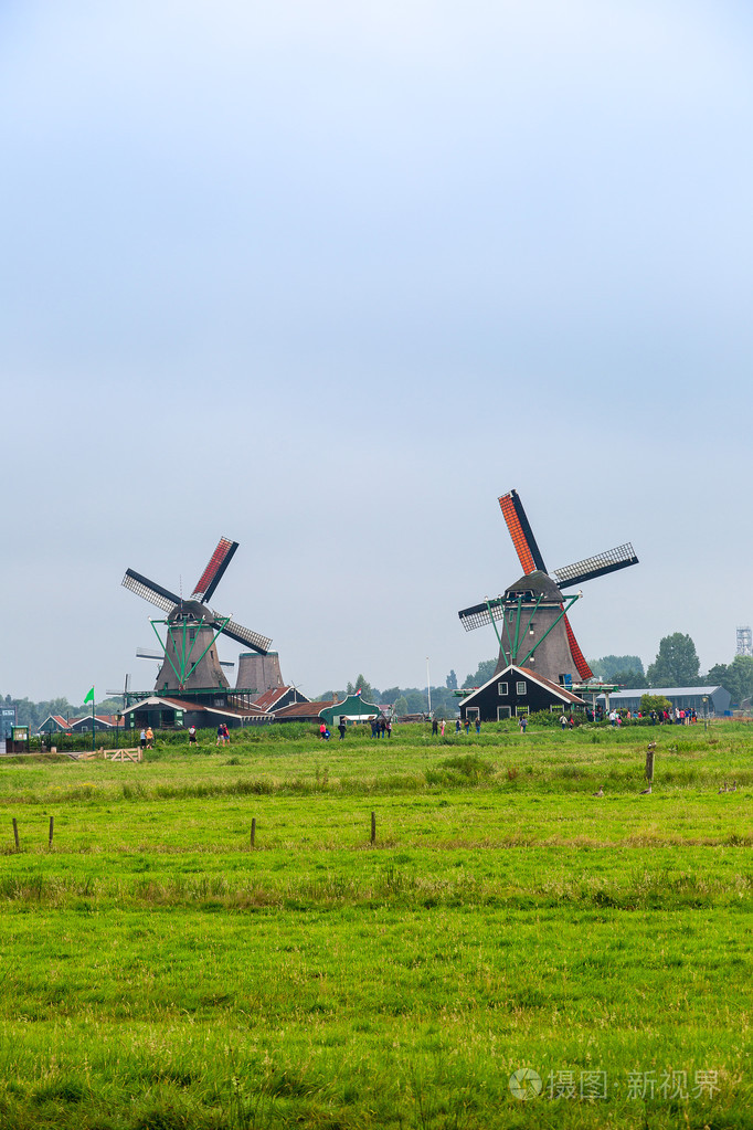 荷兰风车照片-正版商用图片0de17m-摄图新视界