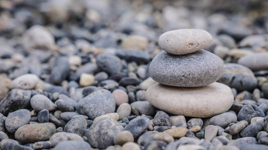 在海滩上的小石子
