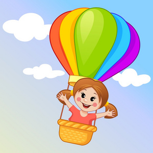 可爱的小女孩,在一个热气球飞喝水矿物瓶在炎热的夏天在海滩上的小