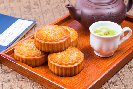 中国的传统节日，中秋节月饼和茶