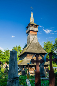 传统的木制教堂马拉穆列什地区，罗马尼亚