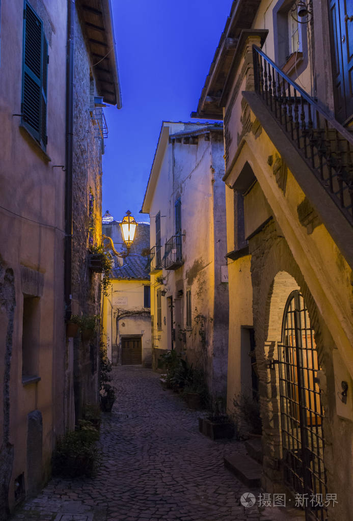 trevignano 街黄昏