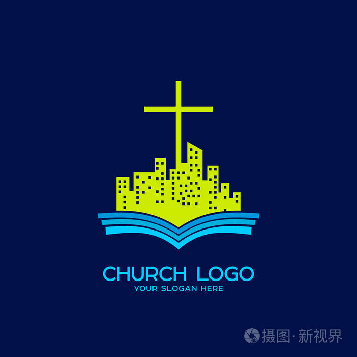 教会的标志.基督教的象征.打开的圣经和耶稣的权柄下的一个城市