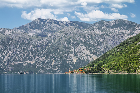 在科托尔湾的 Perast 镇。黑山