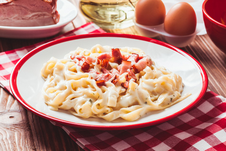 面条面条 carbonara