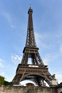埃菲尔铁塔巴黎，法国