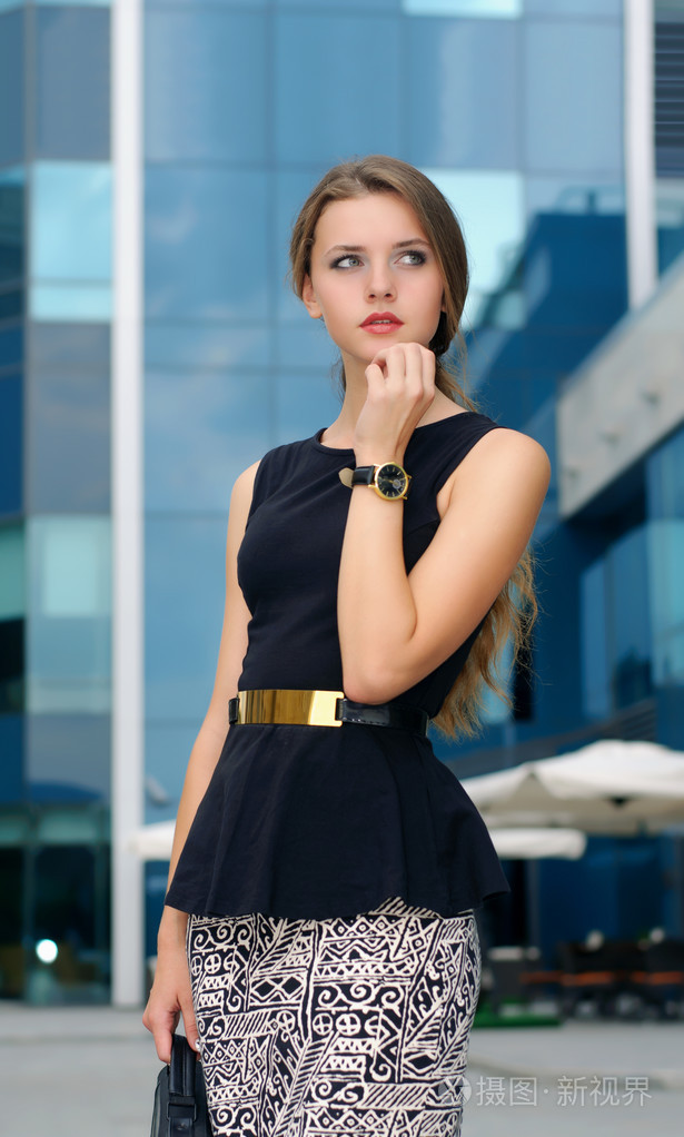 女商人,在正式的衣服照片-正版商用图片0dill9-摄图新视界