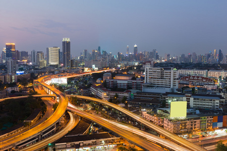 曼谷公路与城市市中心的互换