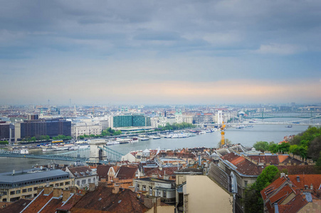 布达佩斯市和多瑙河，匈牙利视图