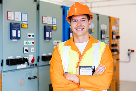 整体工程师图片