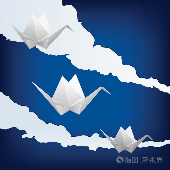 三只纸鹤放飞在天空中