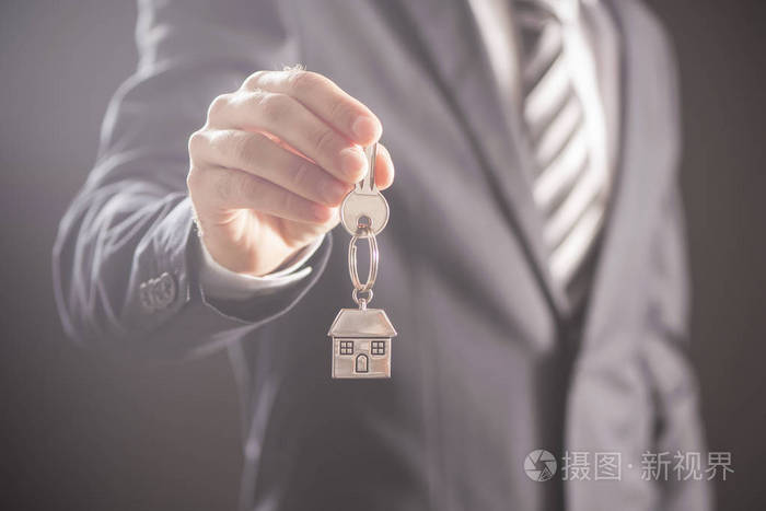 房地产经纪人交出房子钥匙