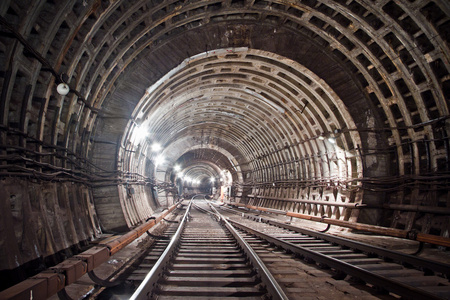 地铁隧道。基辅，乌克兰。基辅，乌克兰