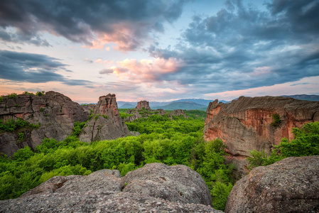 Belogradchik 岩石或壮观的早晨看法 Belogradchik 岩石, 保加利亚