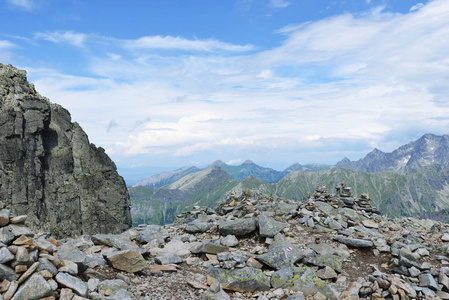 斜坡和山脉图片