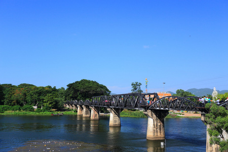历史桂河大桥  在泰国的北碧府