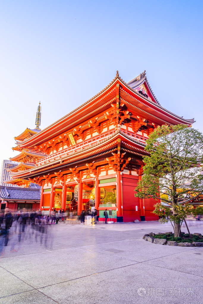 在日本东京浅草寺