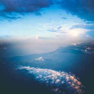 云在天空大气全景