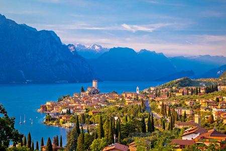 Lago di Garda 天际线景观索莲托镇